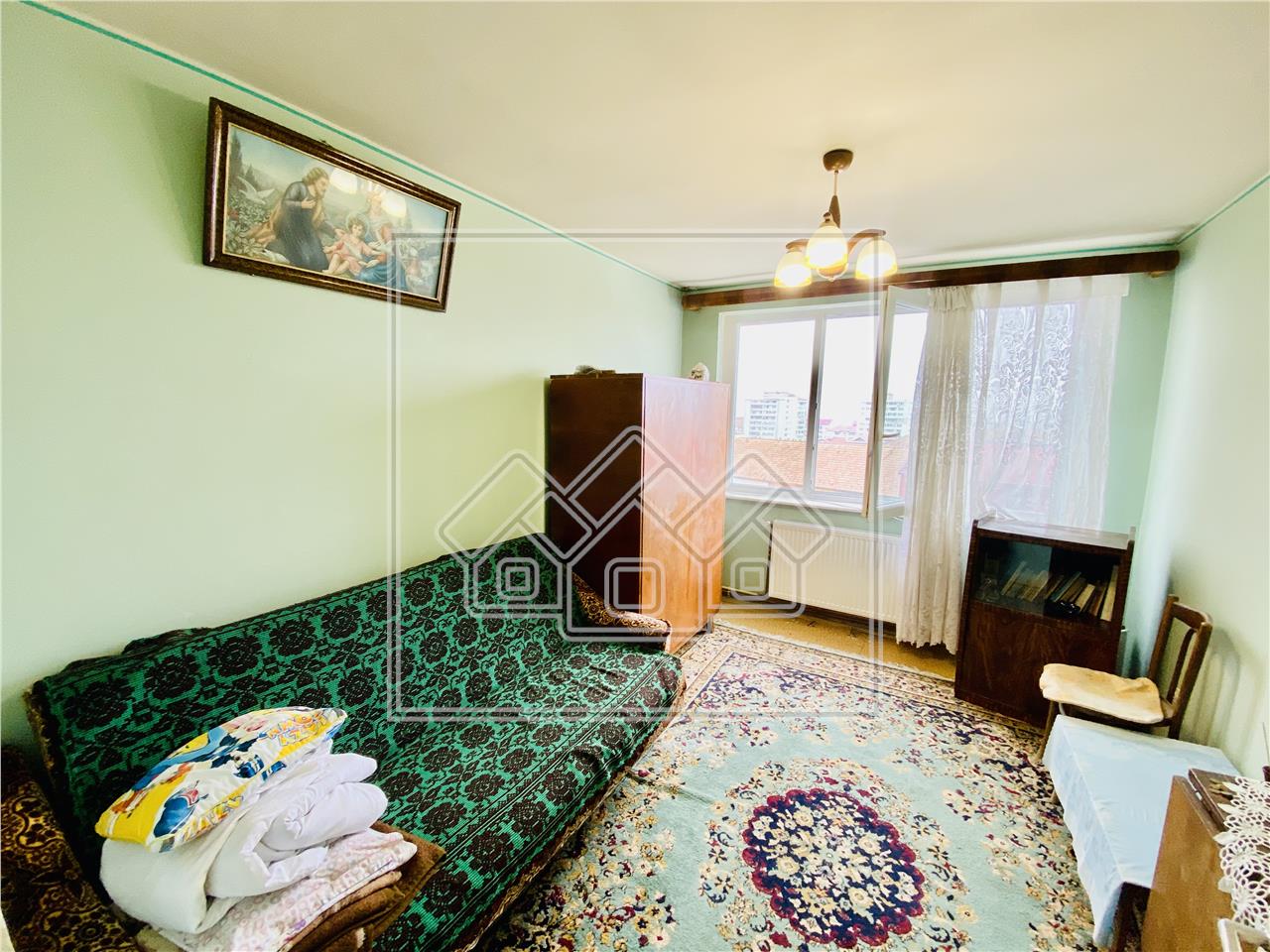 Apartament de vanzare in Sibiu - 3 camere si balcon - zona M.Viteazu
