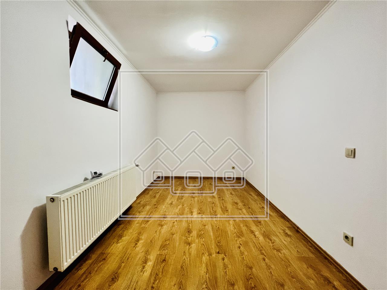Apartament de inchiriat in Sibiu - la casa - 3 camere -Kogalniceanu