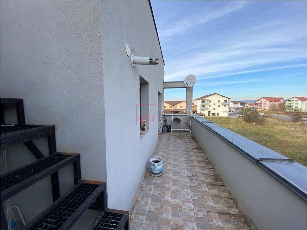 Apartament de vanzare in Sibiu - 60 mp balcon si terasa - C. Cisnadiei