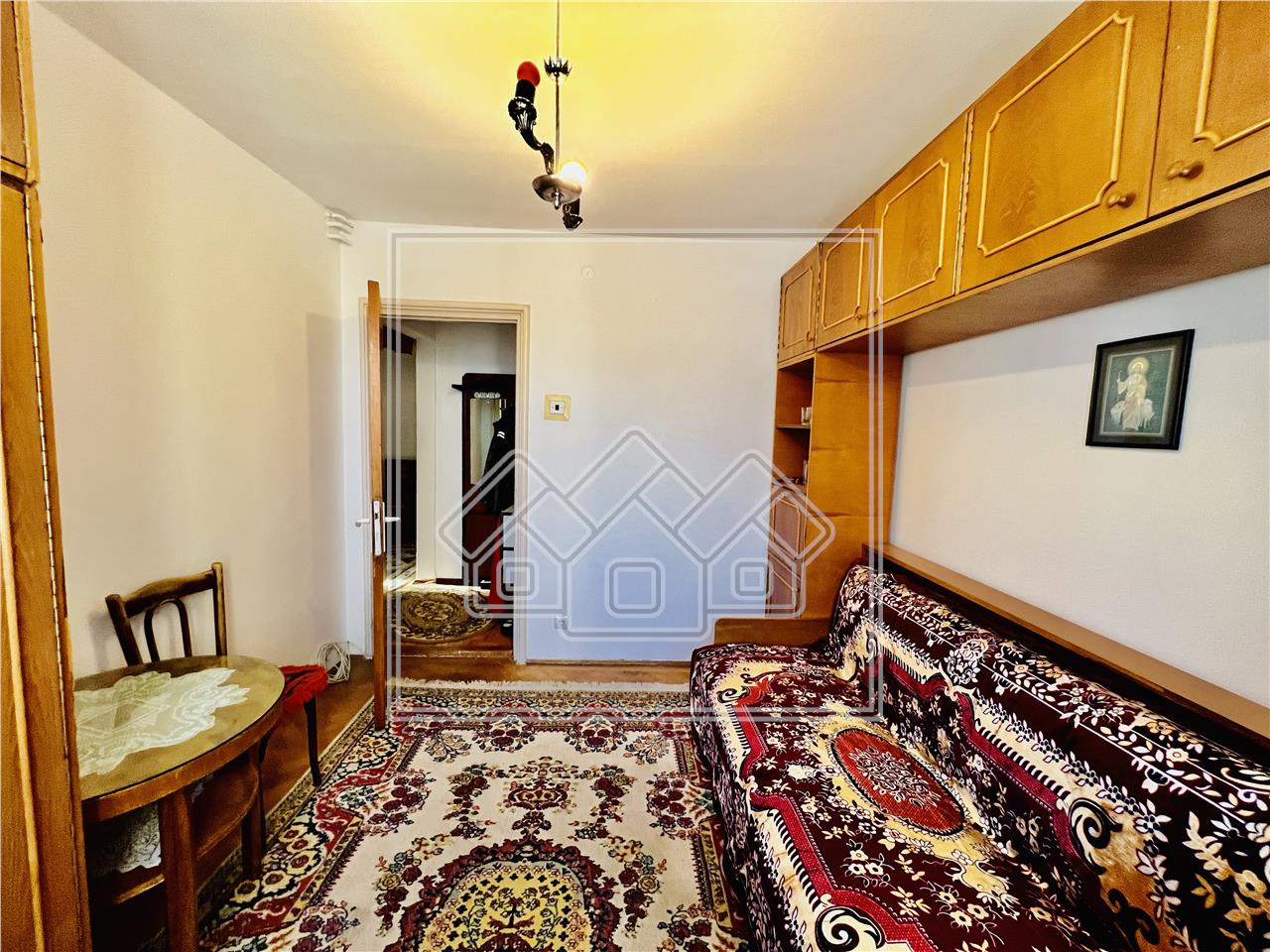 Apartment for sale in Sibiu - 3 rooms detached - Mihai Viteazu
