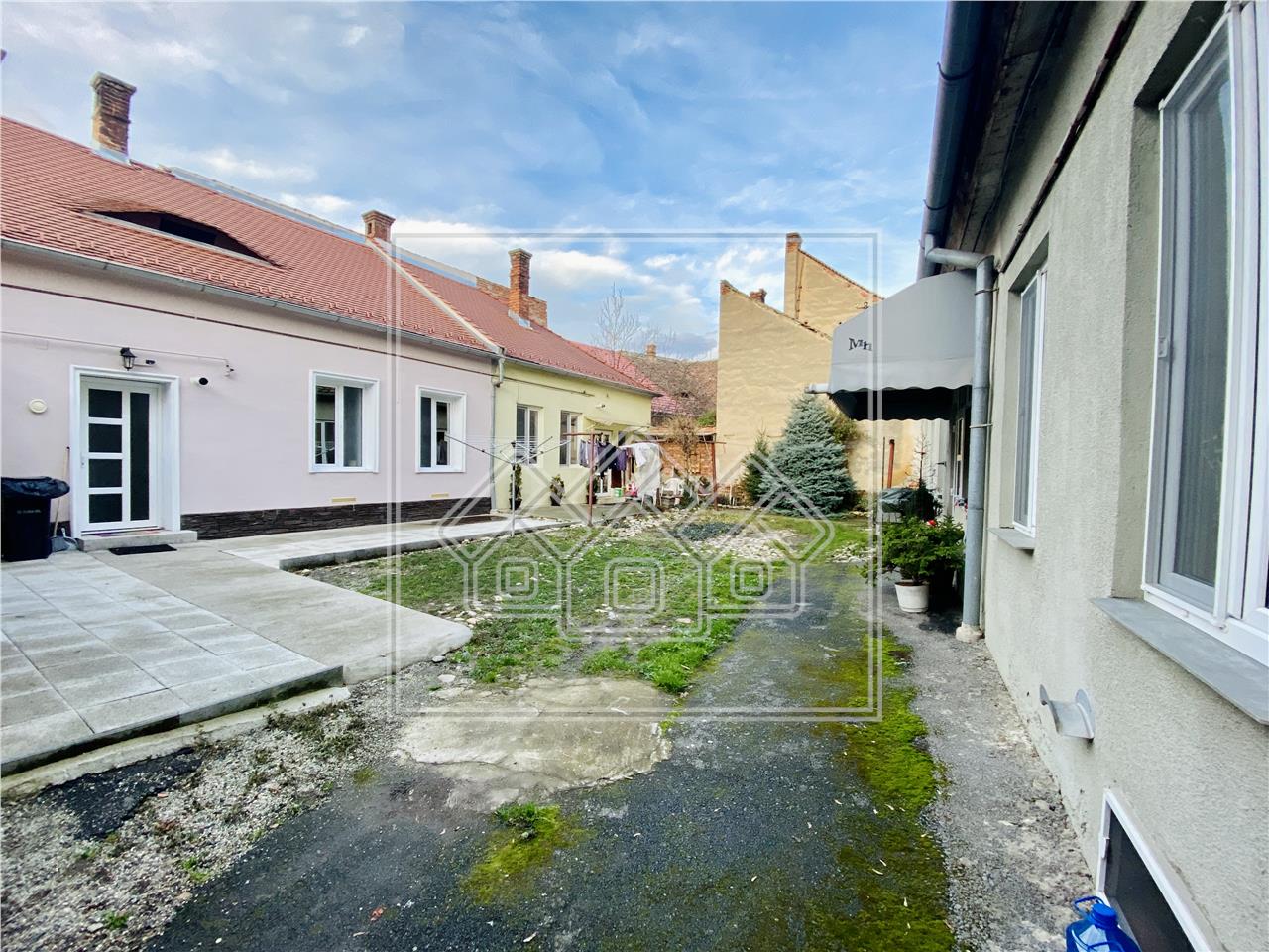 Imobil de vanzare in Sibiu - 120 mp utili - Apartament + Garsoniera