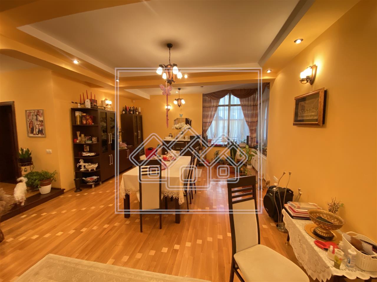 Casa de vanzare in Sibiu - individuala - 310 mp utili - Cedonia