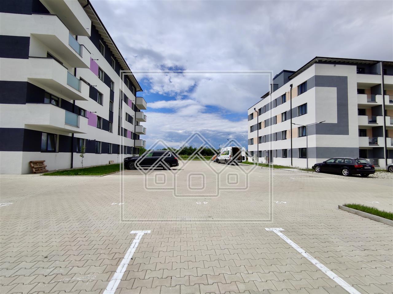 Apartament de vanzare in Sibiu - 3 camere, LA CHEIE, nou, et 2