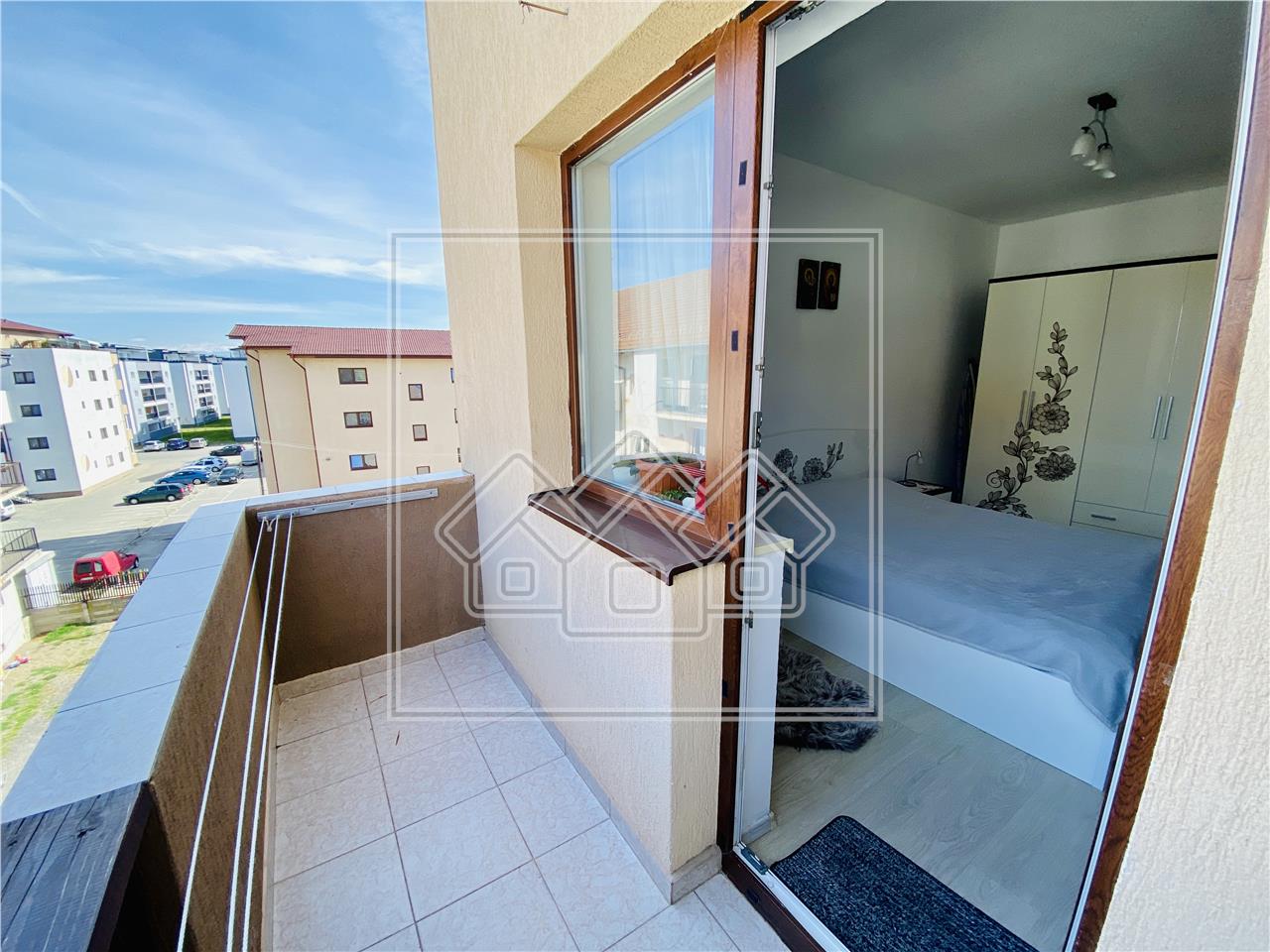 Apartament 2 camere in Sibiu - decomandat - balcon - Piata Cluj