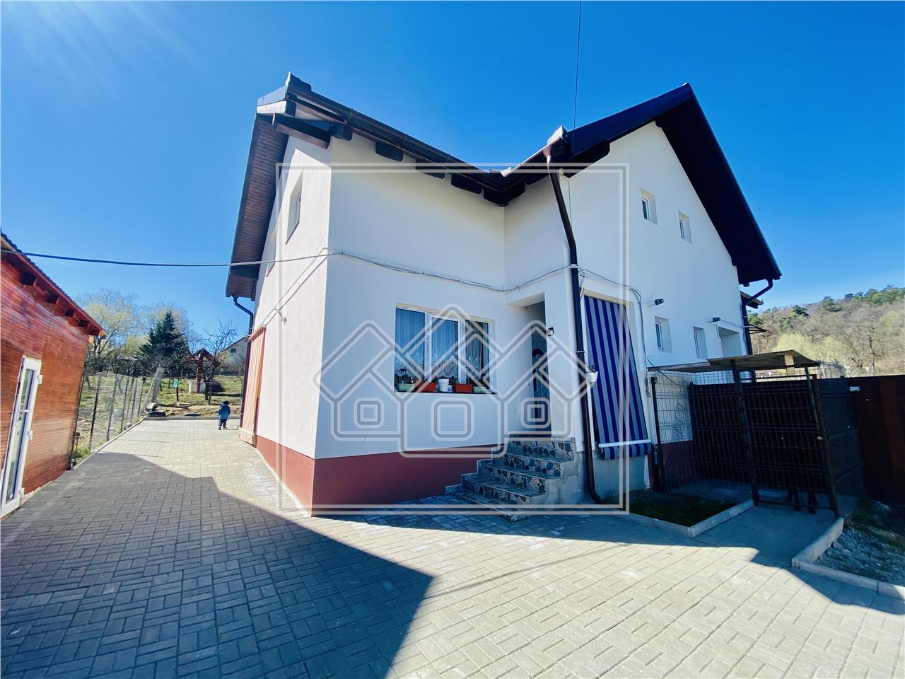 Casa de vanzare in Sibiu - tip duplex - 89 mp utili - Cisnadioara