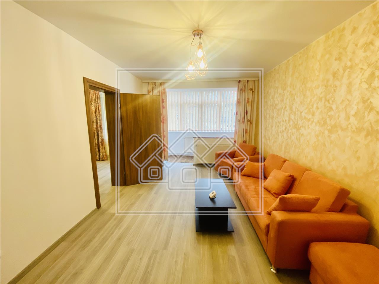 Apartament de vanzare in Sibiu - 2 camere si balcon - zona Rahova