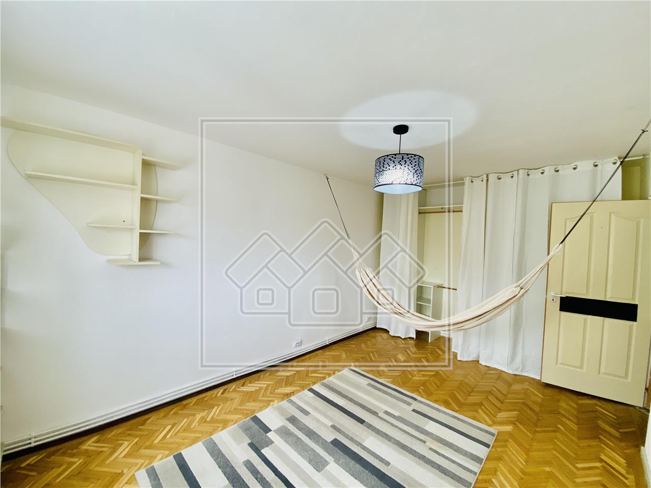 Apartment for rent in Sibiu - 3 rooms and balcony - Valea Aurie