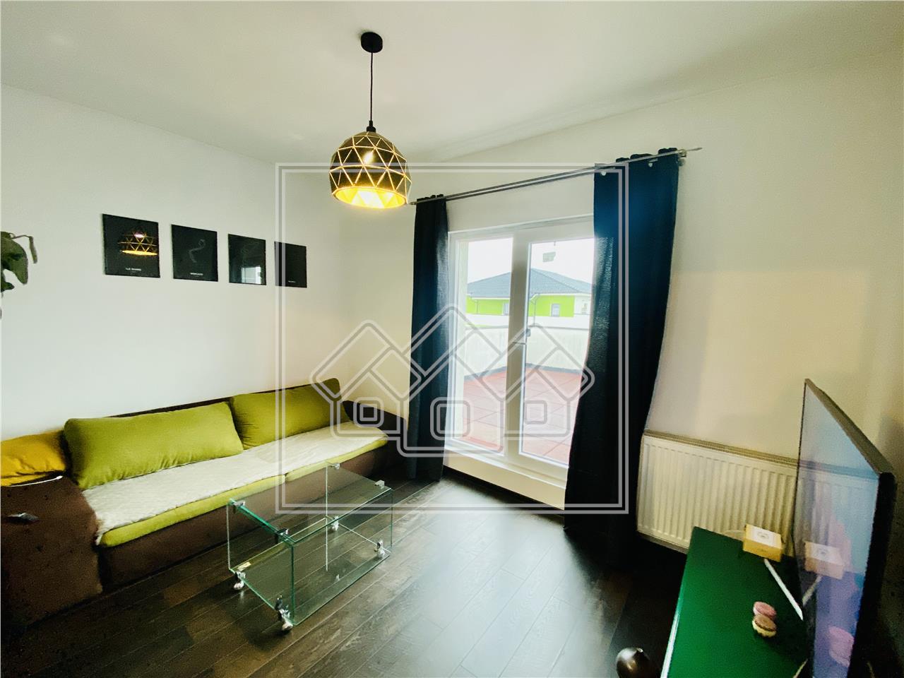 Apartament de vanzare in Sibiu - 2 camere, terasa si balcon - Deventer