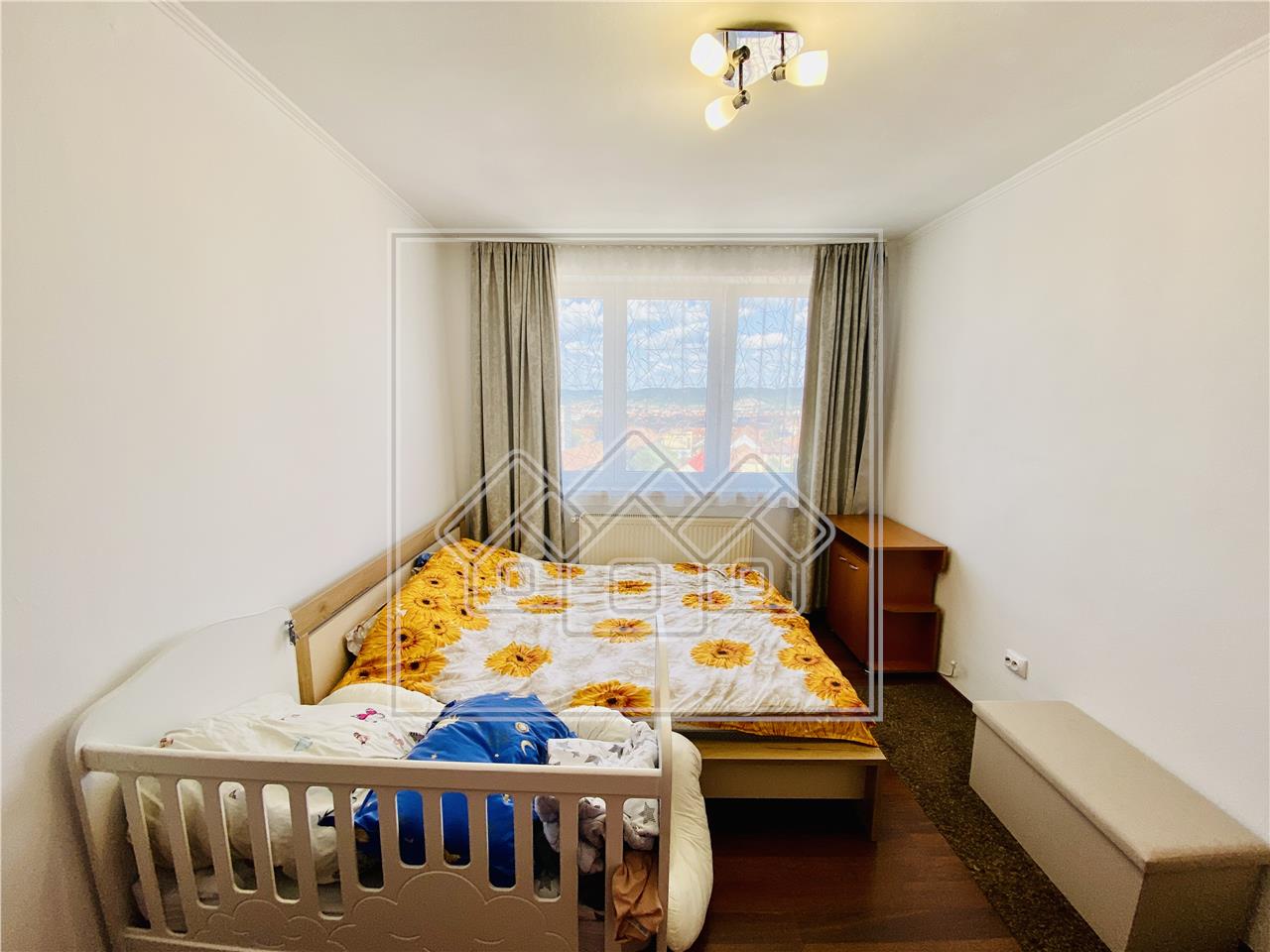 Apartament de vanzare in Sibiu - 2 camere si balcon-Mihai Viteazu