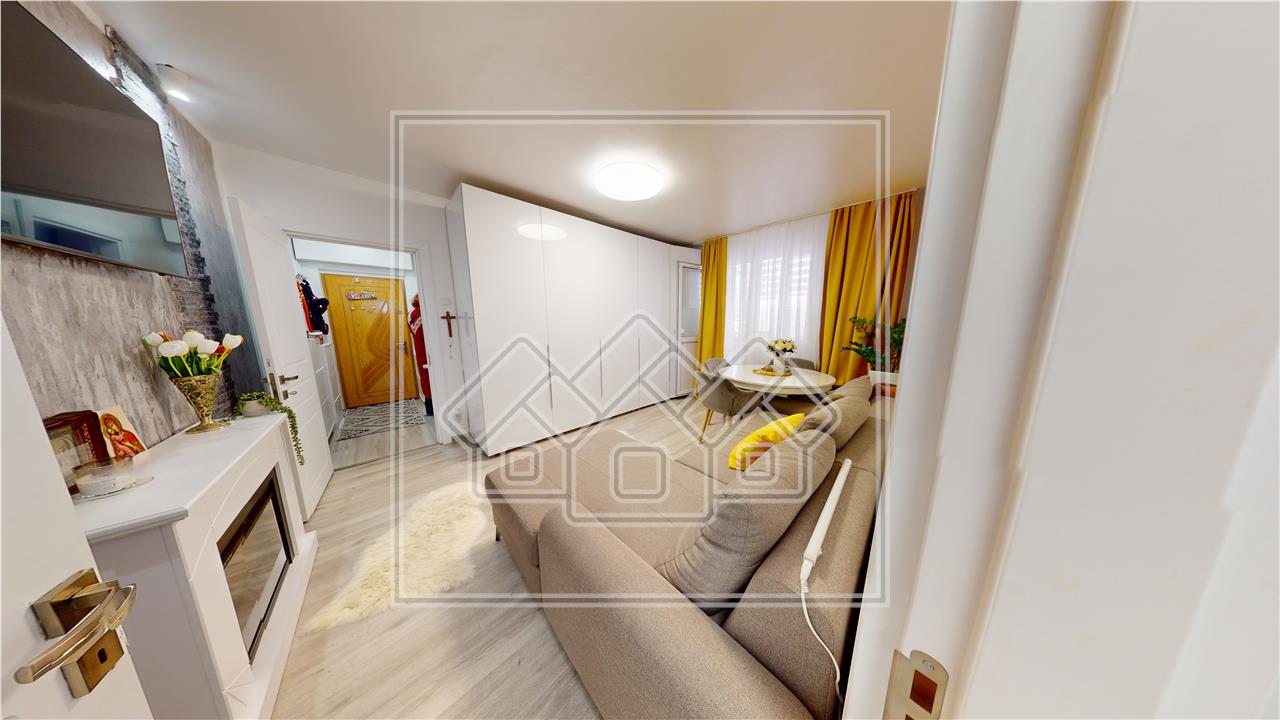 Apartament de vanzare in Sibiu - 2 camere si balcon - Zona M. Viteazu