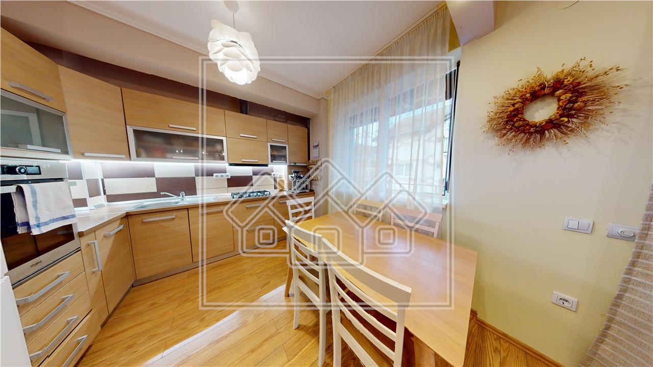 Apartment for sale in Sibiu - 3 rooms, 2 bathrooms, underground garage