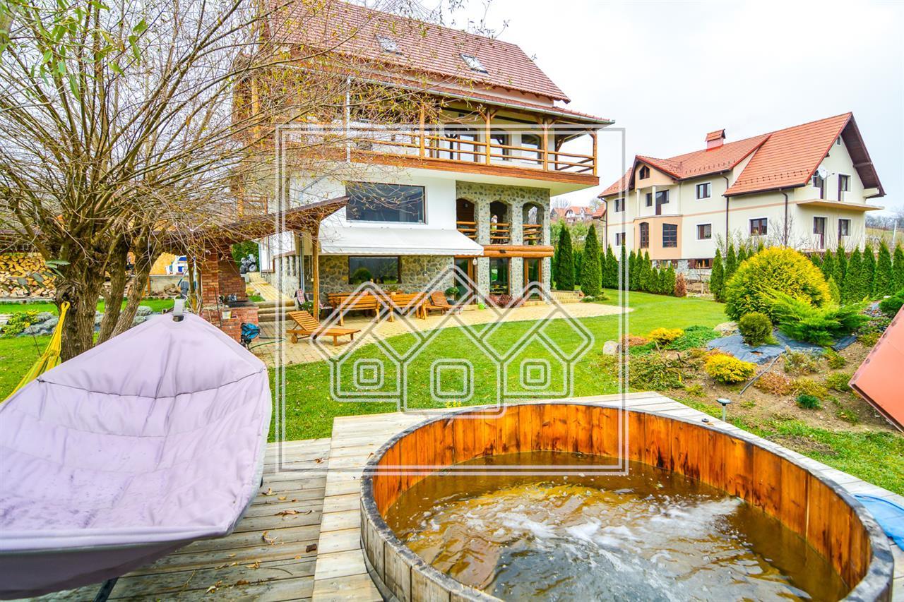 Vila de vanzare in Sibiu - de Lux - Zona Premium Cisnadioara