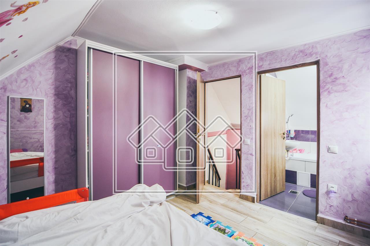 House for sale in Sibiu - 7 rooms - good neighbourhood