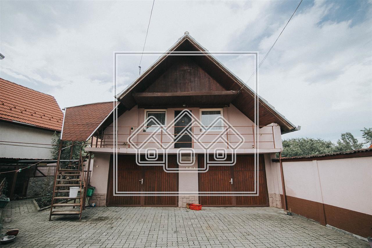 Casa de vanzare in Sibiu - 6 camere - garaj dublu - zona Trei Stejari