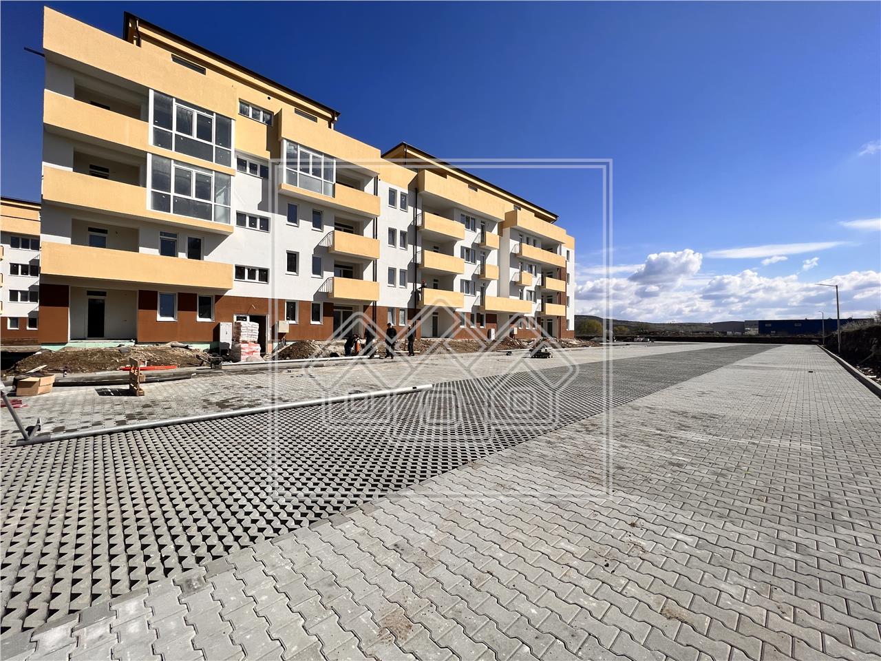 Studio for sale in Sibiu - separate kitchen and terrace of 15 sqm
