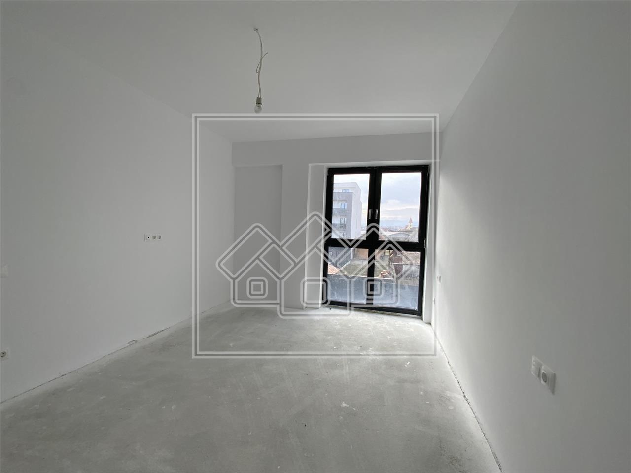 3-room apartment for sale in Sibiu - building with elevator