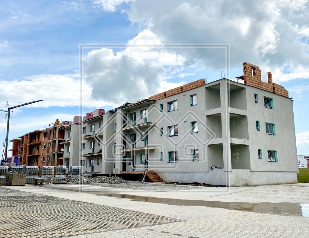 Apartament de vanzare in Sibiu - zona D-na Stanca - balcon si magazie