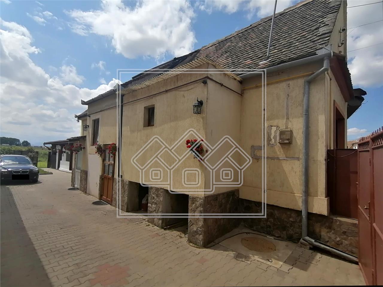 Casa de vanzare in Sibiu - individuala - teren 1100 mp - Gusterita