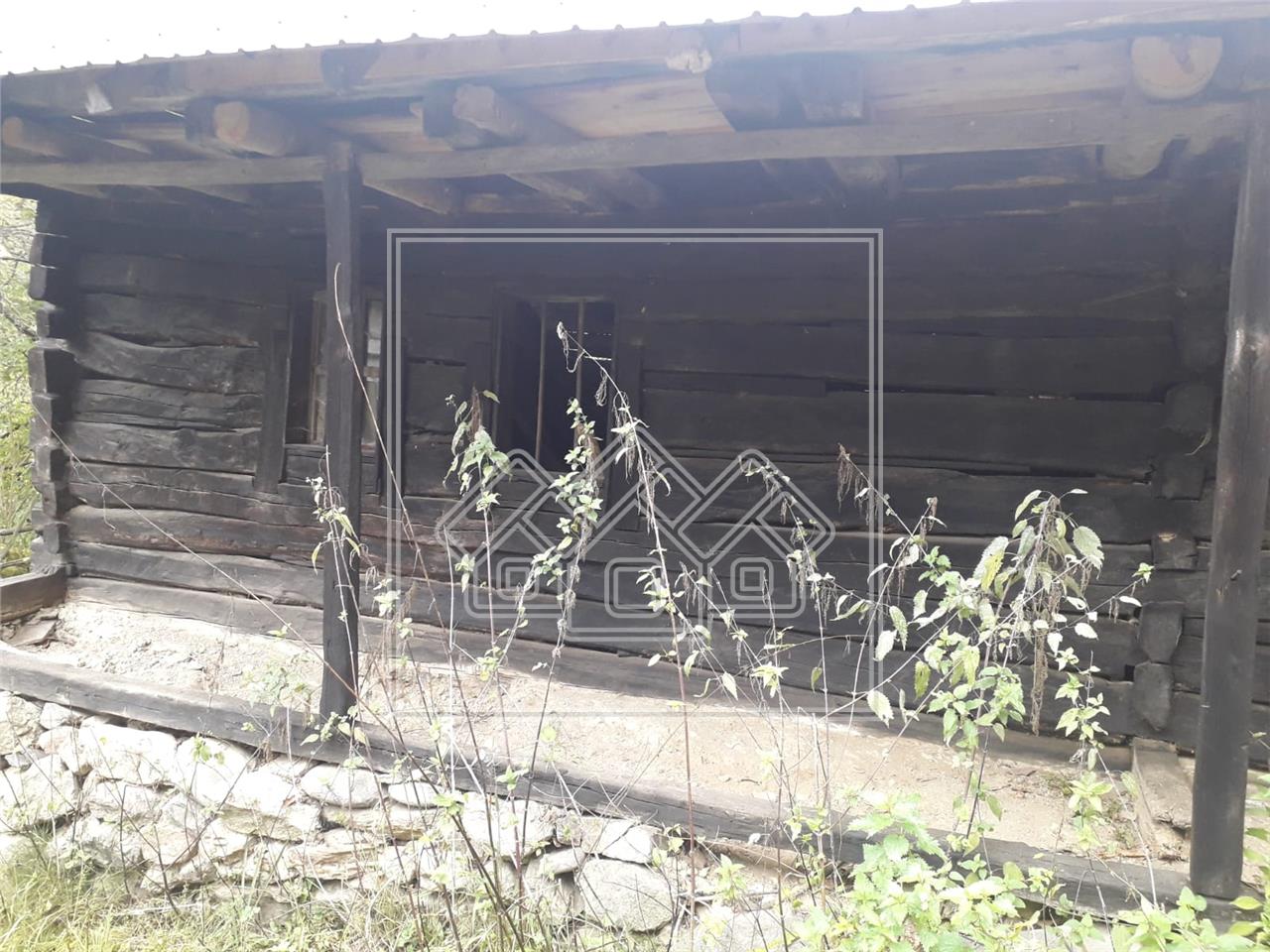 Cabana de vanzare in Sibiu-zona Boita-Valea Capraretului