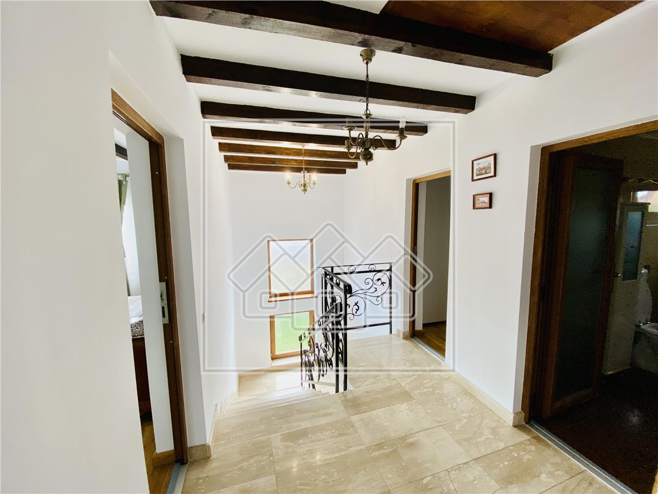 Exclusively a luxury villa, located in the Calea Poplacii area