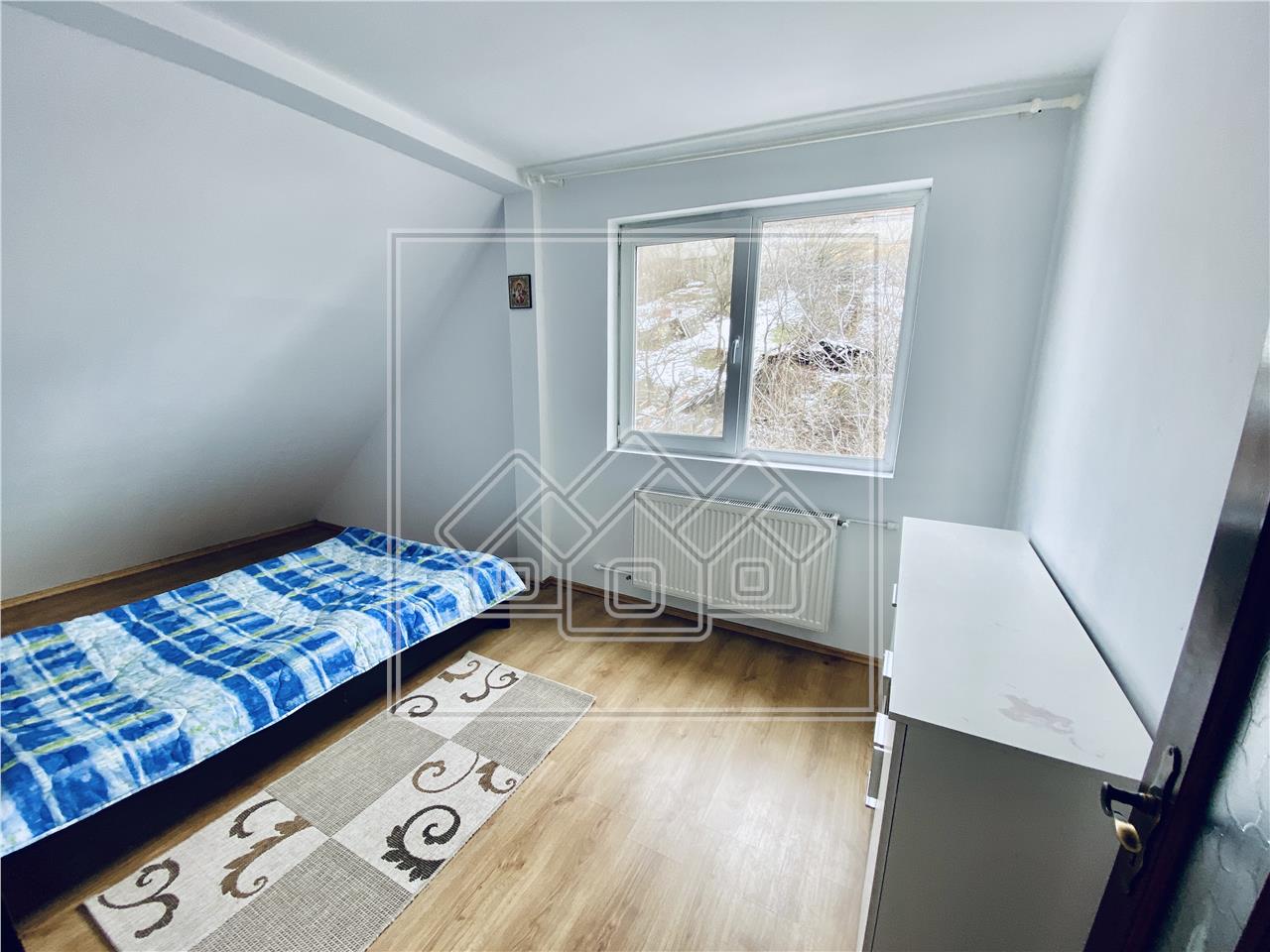 Apartament de vanzare in Sibiu -3 camere cu balcon- Strand II