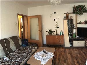 Apartament cu 3 camere de vanzare in Sibiu - Strada Semaforului