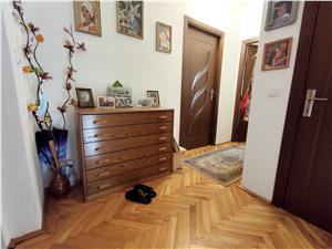 House for sale in Sibiu - Lazaret area - with garage