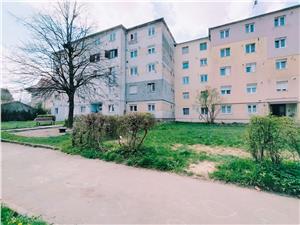 Apartment for sale in Sibiu - 3 rooms - balcony - Cisnadie area