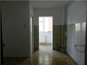 Apartament de vanzare in Sibiu -3 camere DECOMANDATE - Zona deosebita