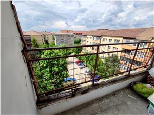 Apartament de vanzare in Sibiu - 2 camere- mobilat si utilat- Terezian