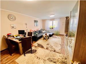 Apartament de vanzare in Sibiu -3 camere cu balcon mare- C. Cisnadiei