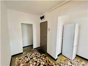 Apartament de vanzare in Sibiu -3 camere cu balcon mare- Mihai Viteazu
