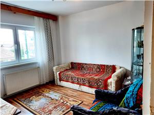 Apartament de vanzare in Sibiu - 4 camere, 2 balcoane - Cisnadie