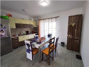 Wohnung zu verkaufen in Sibiu - in der Villa - 3 Zimmer - Zwischengesc