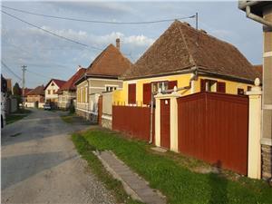 Casa de vanzare in Sibiu - zona Porumbacu de Jos, gradina 1935 mp
