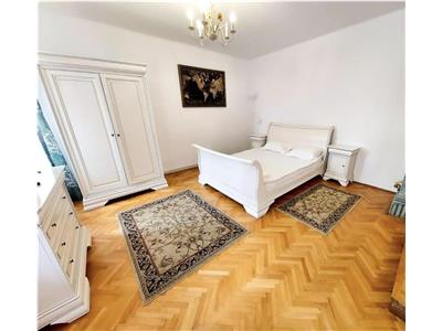 Apartament de vanzare in Sibiu - 3 camere, afacere in regim hotelier