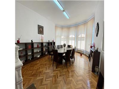 Casa de inchiriat in Sibiu - Bd Victoriei - Individuala - 6 camere