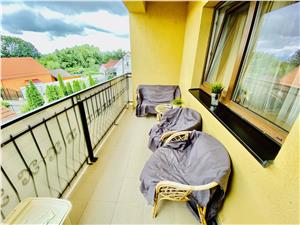 Apartament de vanzare in Sibiu - 4 camere, 2 bai si 2 balcoane
