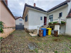 Casa de vanzare in Sibiu - 3 camere, teren 342 mp - zona Lazaret