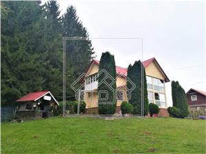 Casa de vanzare in Sibiu, zona Tocile - 2000 mp teren