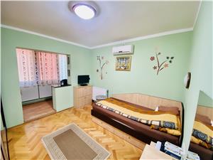 Apartament de vanzare in Sibiu - 3 camere, 2 balcoane si pivnita -