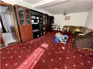 Haus zu verkaufen - in Alba Iulia - 325 qm - 4 Zimmer - Garage - Garte