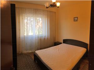 Apartamente de inchiriat in Sibiu, 4 camere, 2 bai, etaj intermediar