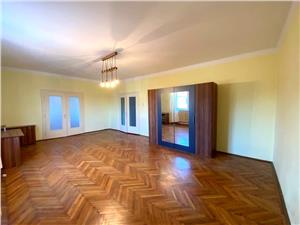 Apartament 3 rooms for rent in Sibiu - Arini Park
