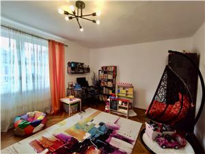 Casa de vanzare in Sibiu - Lazaret - curte 760 mp - 2 apartamente
