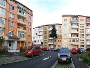 Apartament de vanzare Sibiu -INTABULAT-3 camere -zona Cedonia