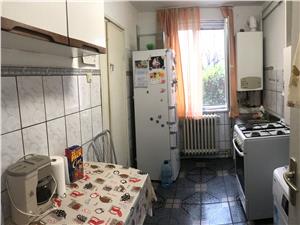 Apartament 3 camere de vanzare in Sibiu - Zona Rahova