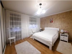 Casa de vanzare in Alba Iulia - 3 camere - 100 mp - zona Centrala