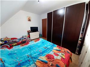 Apartament de vanzare in Alba Iulia - mansarda - lift - zona BCR