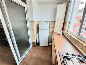 Apartament de inchiriat in Alba Iulia - 3 camere - 90 mp - Centru